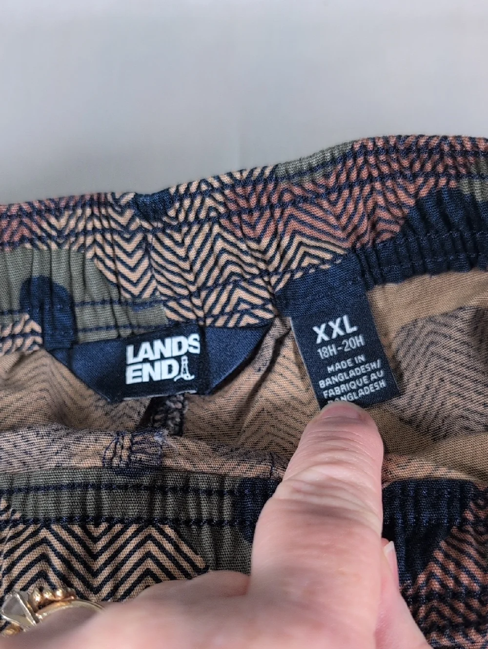 Lands' End Iron Knee Stretch Cargo Jogger PantsCamo Boys Size XXL 18/20 Husky